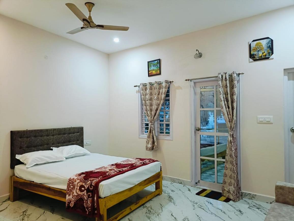 Hilltop Heaven Yelagiri Ngoại thất bức ảnh